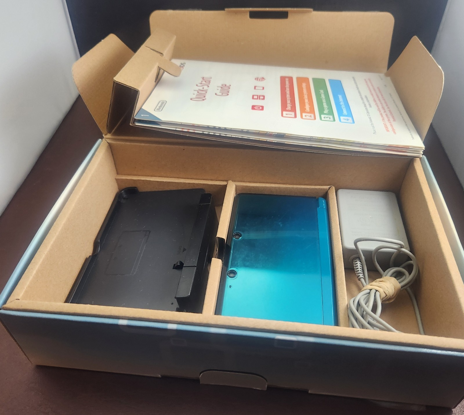 Nintendo 3DS Handheld System (CIB) – Aqua Blue NO Stylus, With Mario Party Game