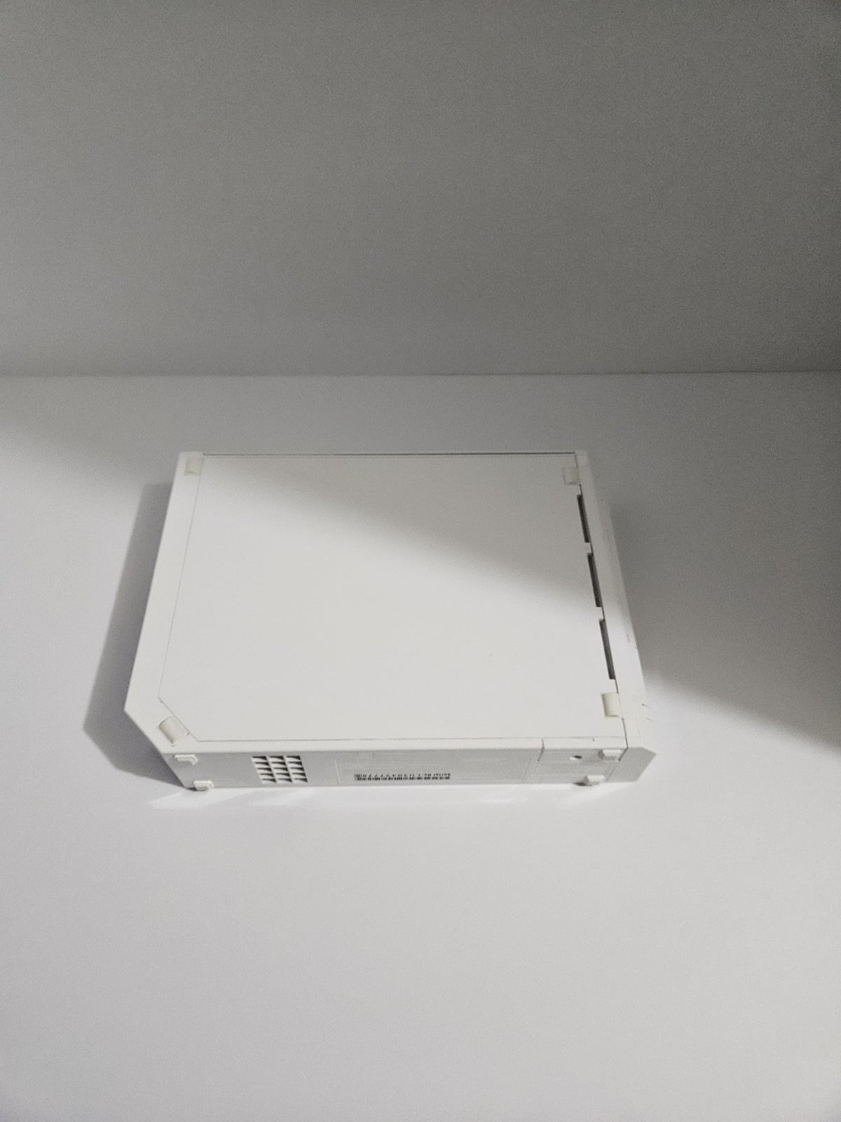 Nintendo Wii RVL-001 512 MB Home Console – White