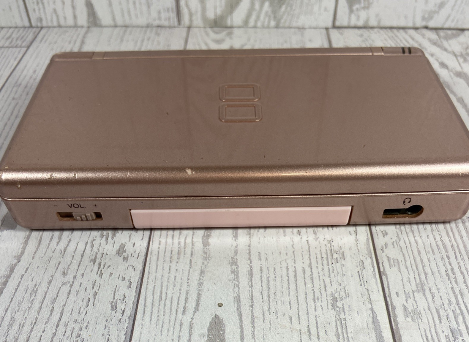 Nintendo DS Lite 4GB Pink UG530495314 Works Great Brand New Battery