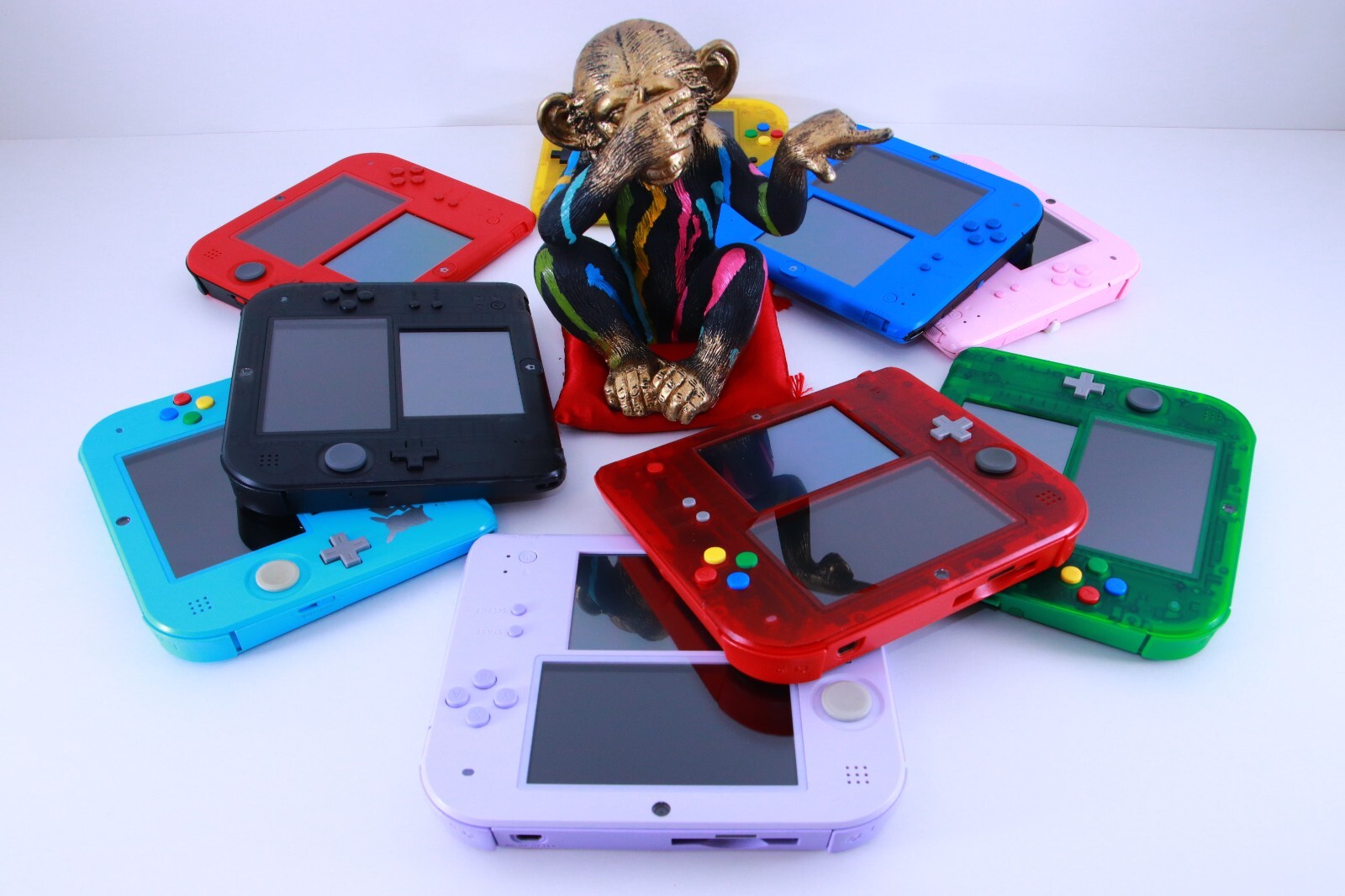 Nintendo 2DS Choice Variation Color & 3Rank With Charger