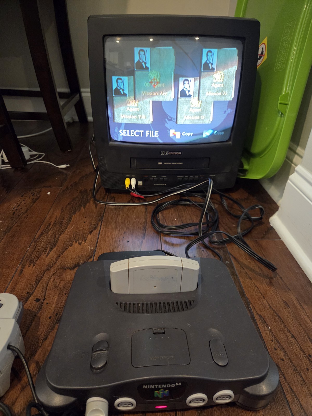 Nintendo 64 N64 Console + 6 Games & 2 Controllers Mario, Star Wars, 007 Goldeney