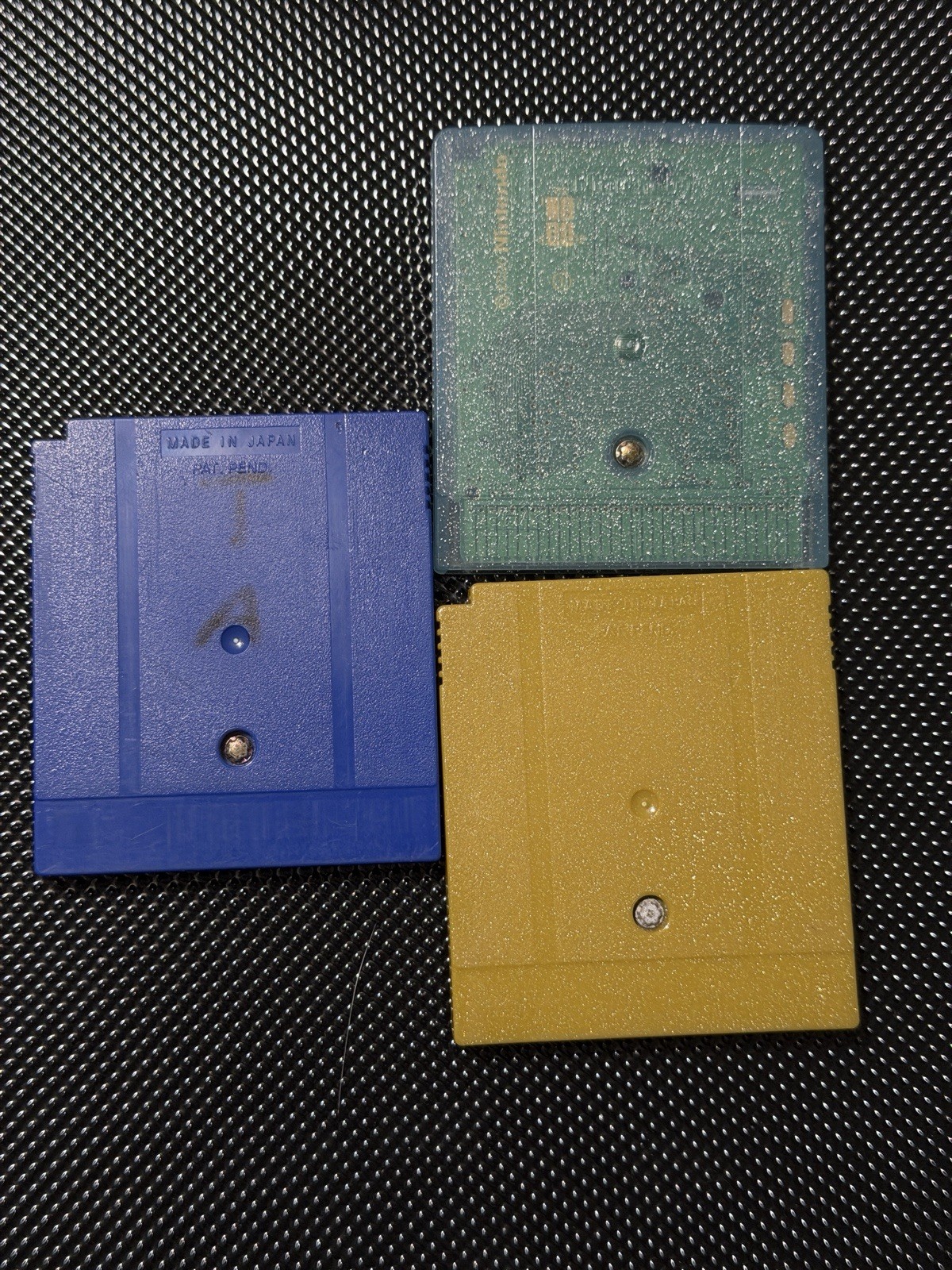 Game Boy Color – Yellow – Tested & Working – Pokemon Games Crystal, Gold, Blue