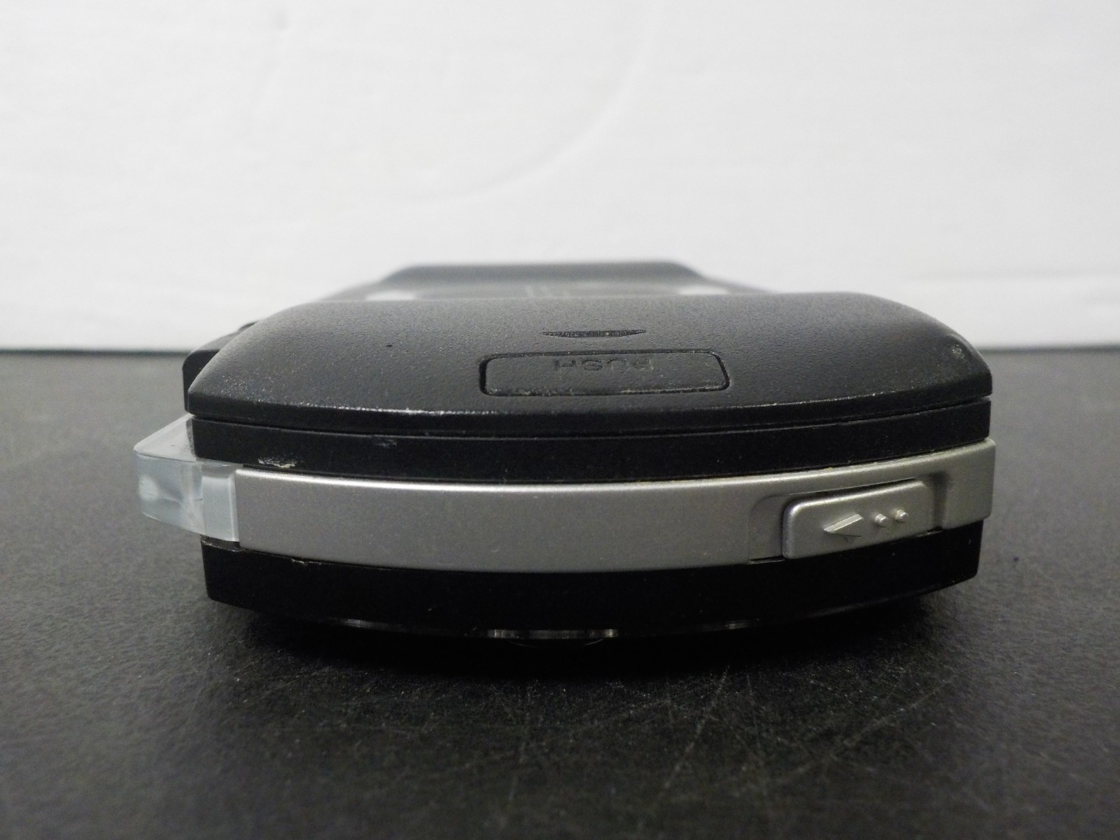 G1212 Sony Playstation PSP 3001 Piano Black Handheld System Console repair