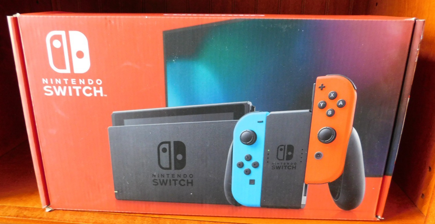 Nintendo Switch Console Neon Blue/Red-Used-Complete in Box