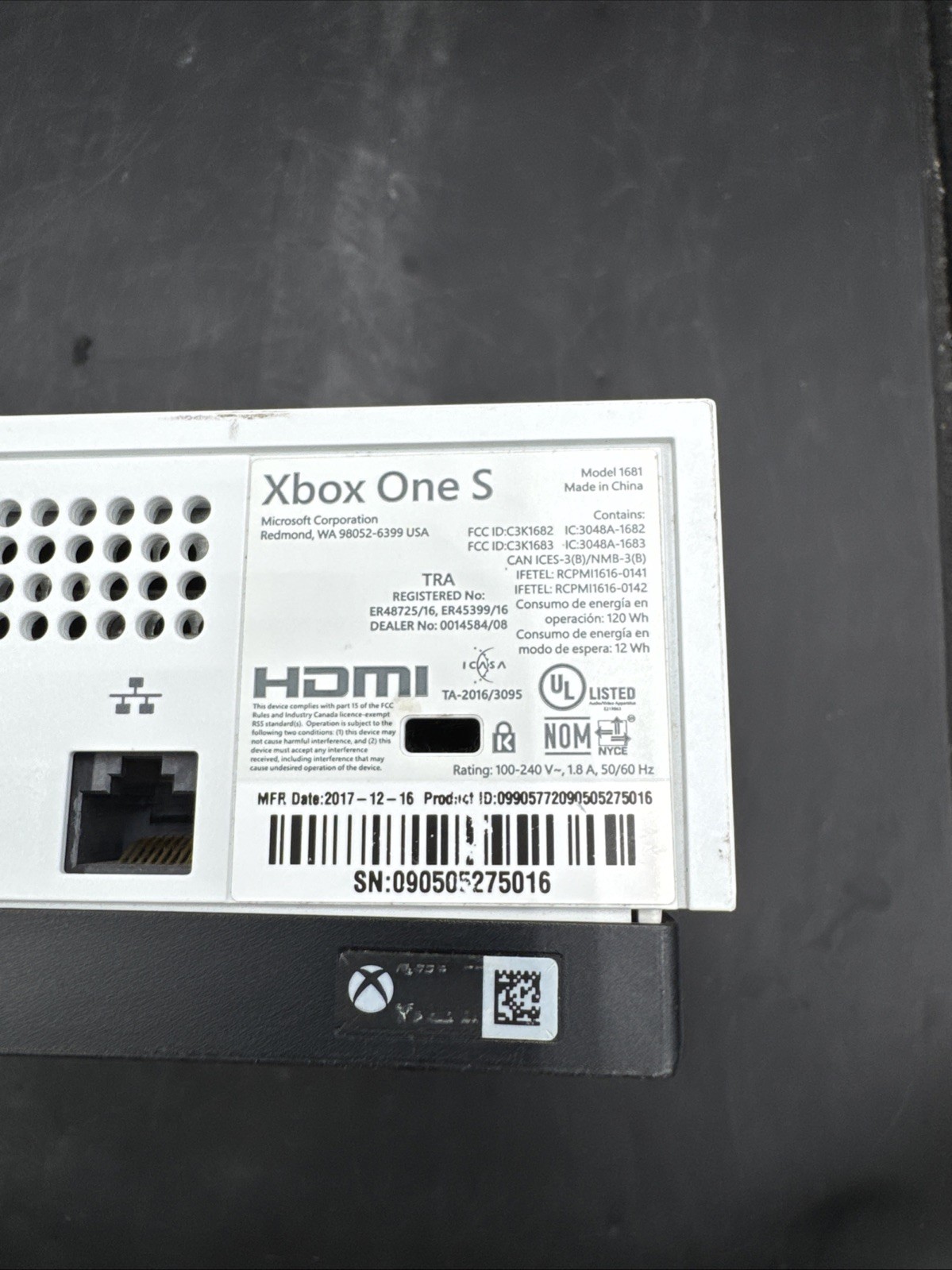 Microsoft Xbox One S 1TB White 4K UHD Blu-Ray Compatible MPN 1681 (Console Only)