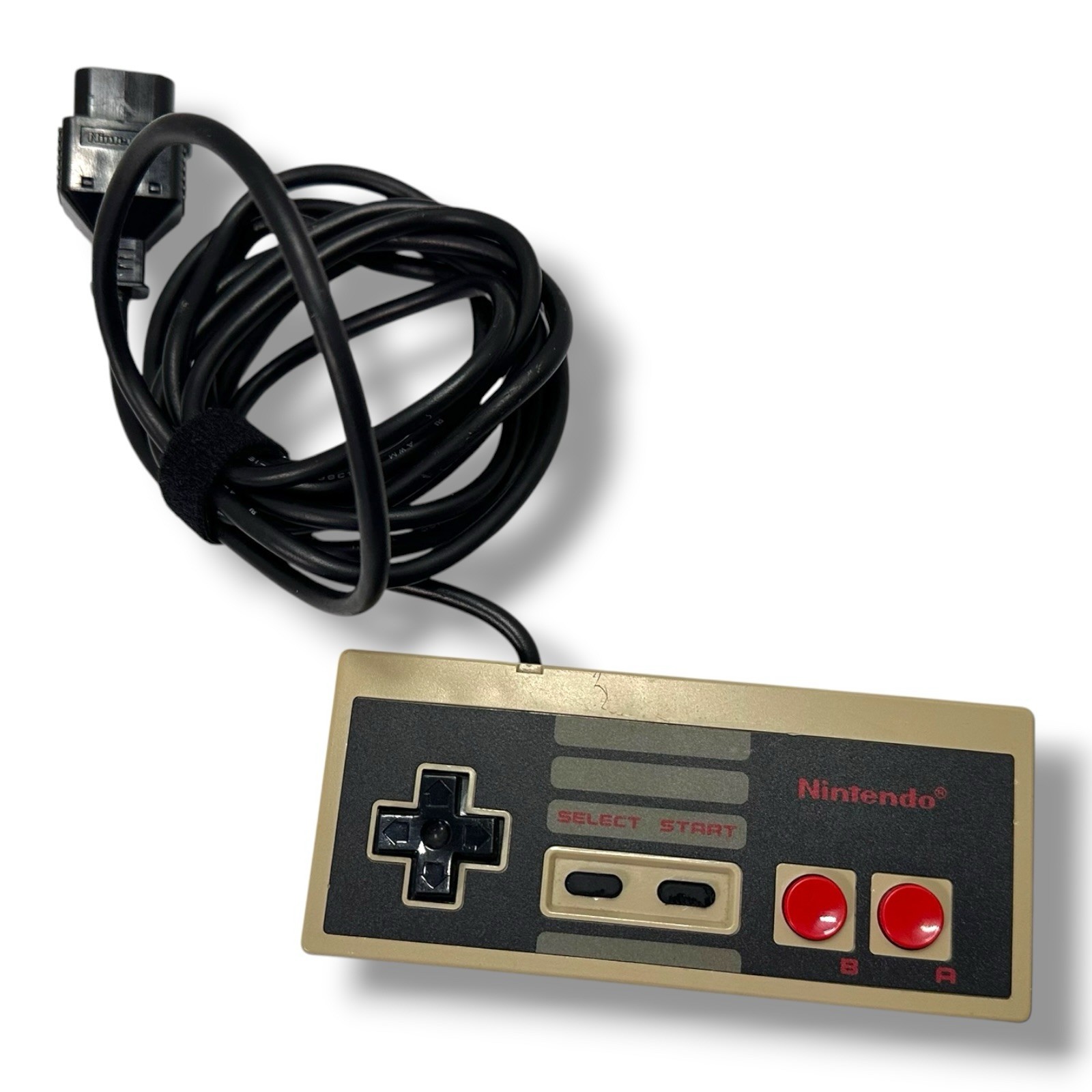 Nintendo NES-001 Entertainment System Console w/ Cords Controllers 7 Games READ