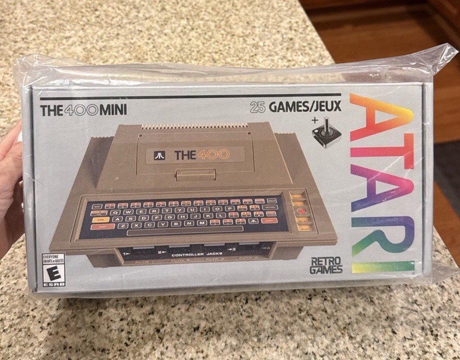 The Atari 400 Mini Retro Video Game Computer Console With 25 Built-in Games NEW