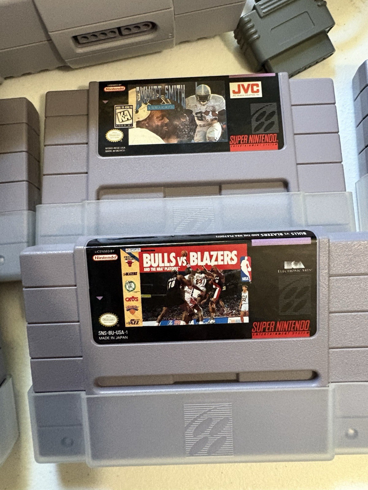 Nintendo SNS-101 Home Console – Gray With Controllers And 5 Games