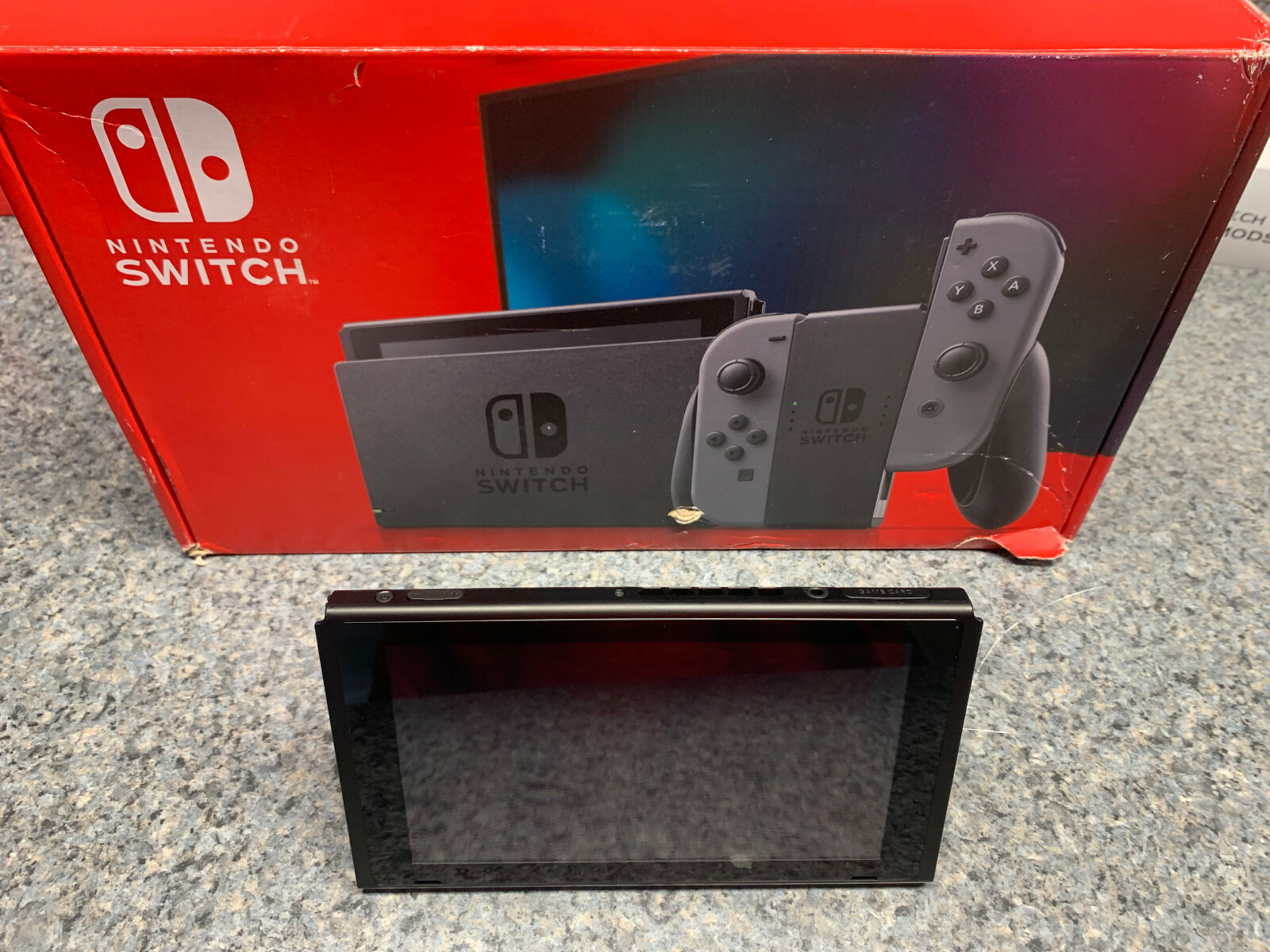 Nintendo Switch – Gray and Black 32GB Handheld Console – HADSKAAAA -CONSOLE ONLY