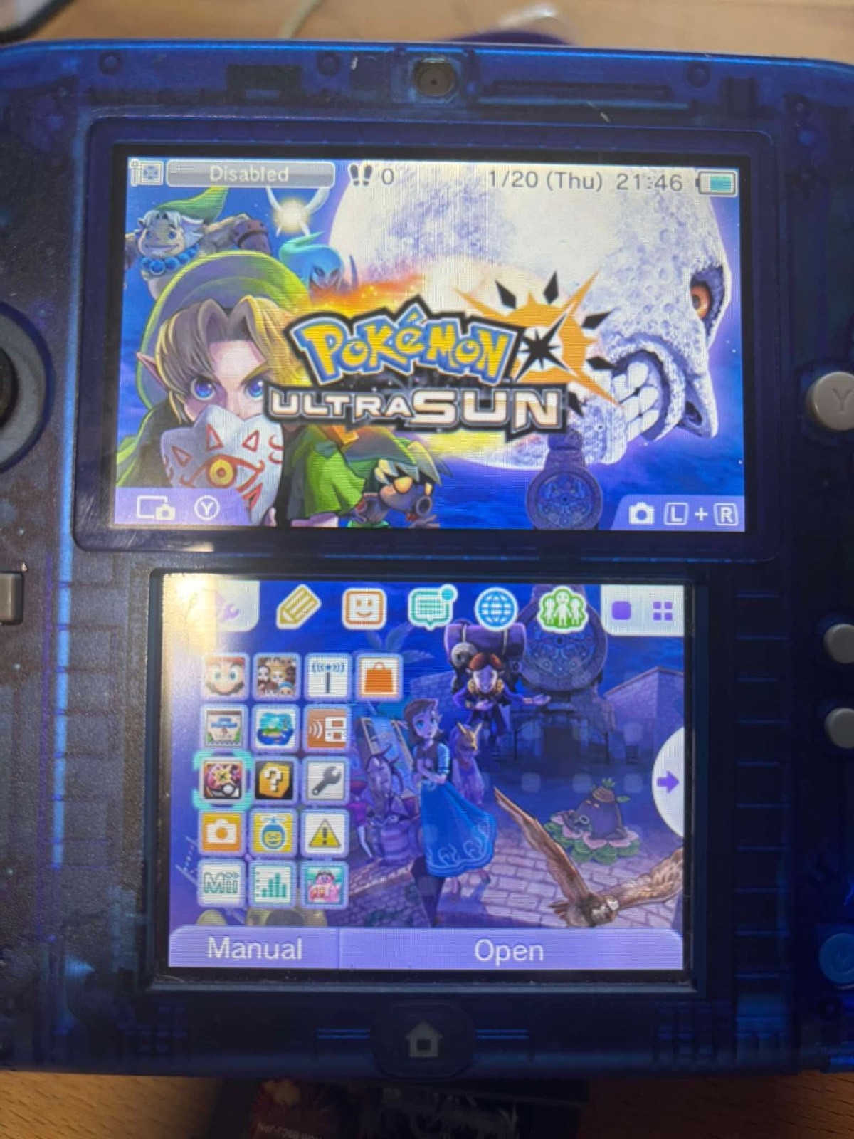 Nintendo 2DS Crystal Blue Console w/ Charger Stylus 16GB SD – Camera Doesnt Work