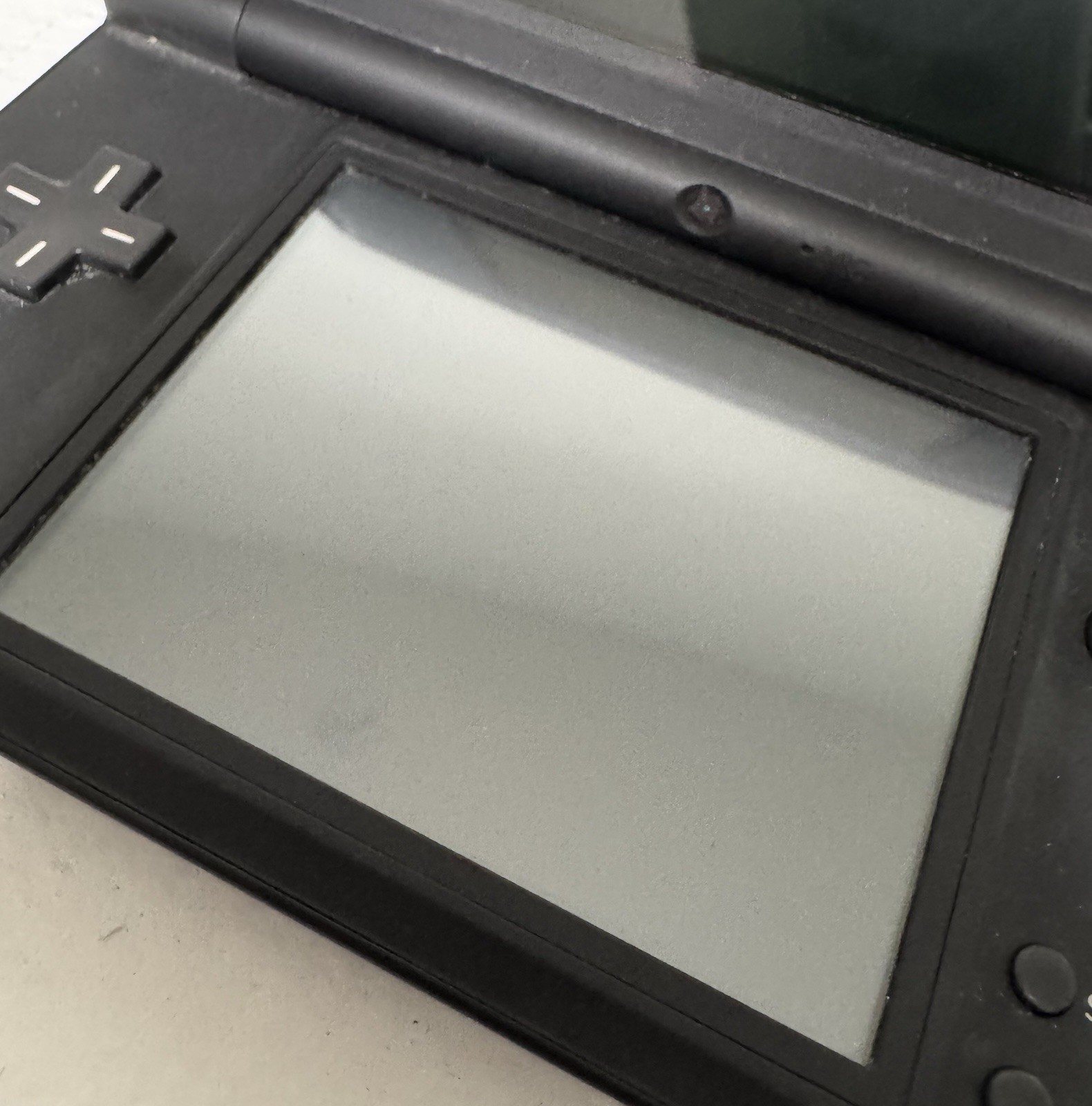 Nintendo DSi Handheld Console TWL-001 Matte Black -No Stylus or Charger- TESTED