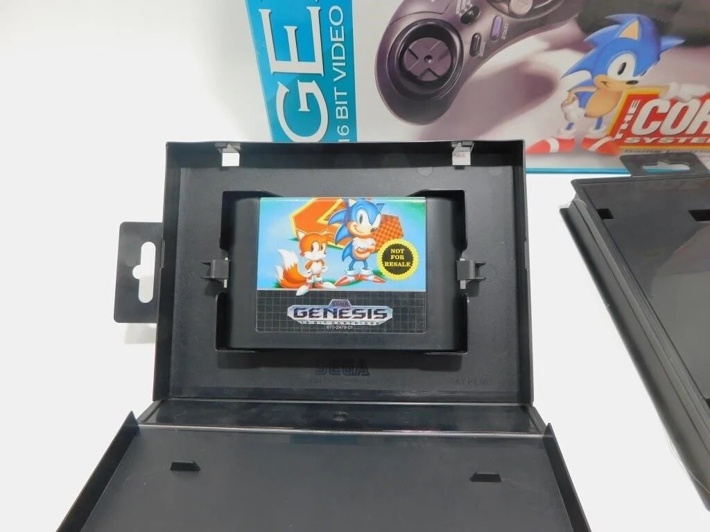 SEGA GENESIS Core System 3 VIDEO GAME CONSOLE BUNDLE with Games and Box