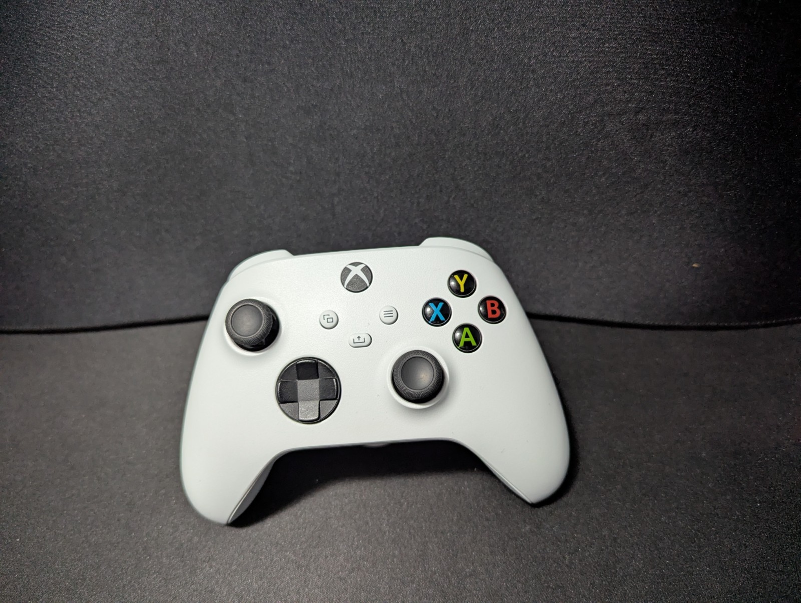 Microsoft Xbox Series S 512GB White Console with Original Controller