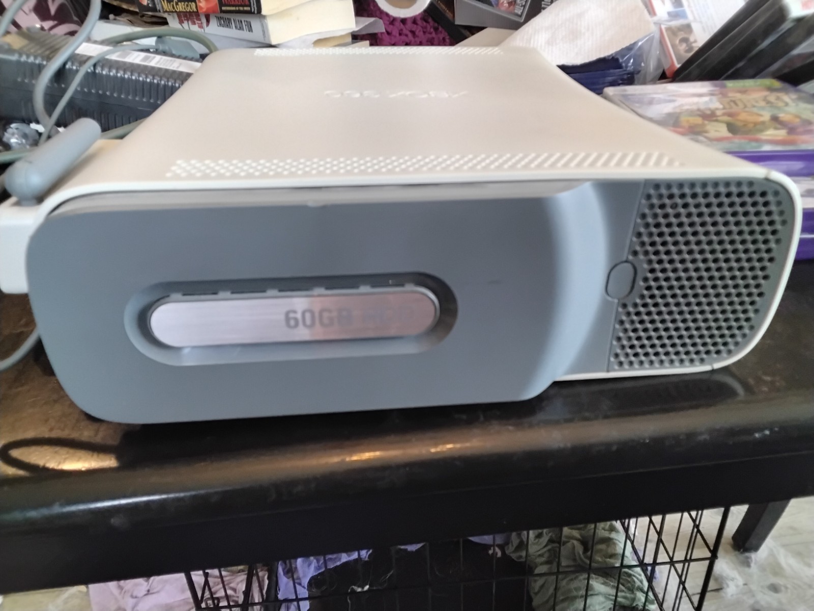Microsoft Xbox 360 Pro System Bundle 60GB White Console 3 Games, Controller