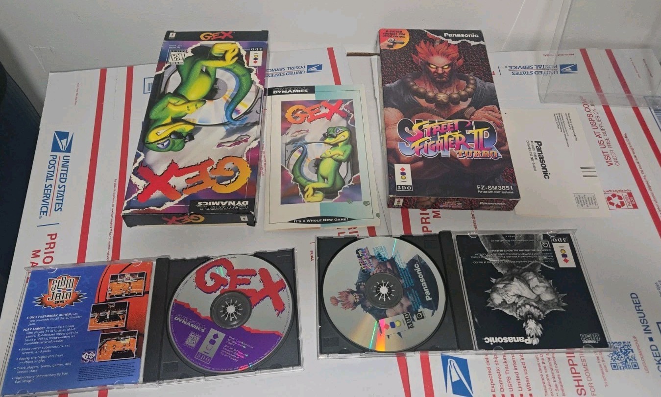 5 3DO Games Including Super Street Fighter II Turbo, GEX, Lemmings, Read!