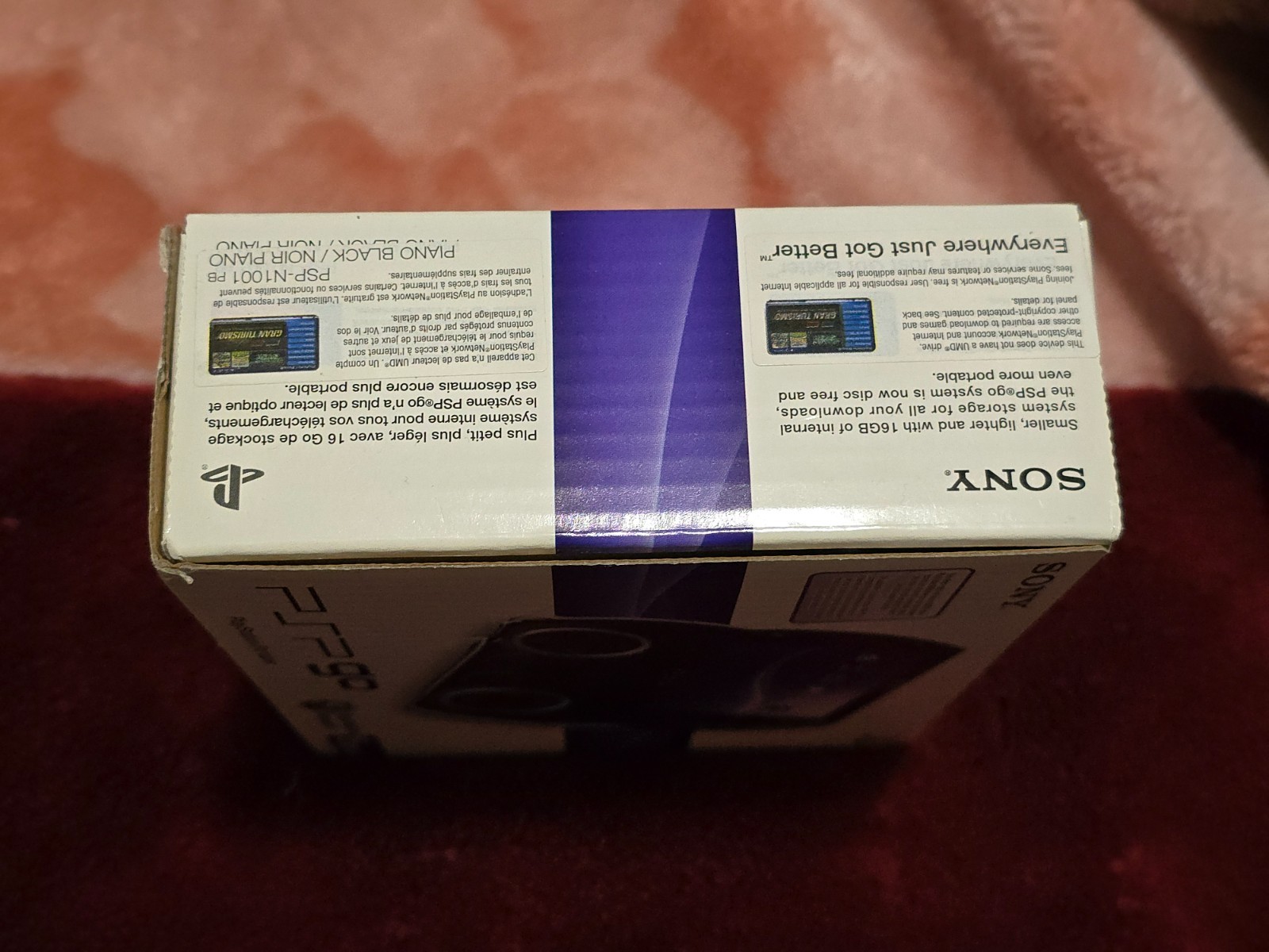 Sony PSP Go 16GB NTSC American Boxed CIB Complete BRAND NEW SEALED **RARE**