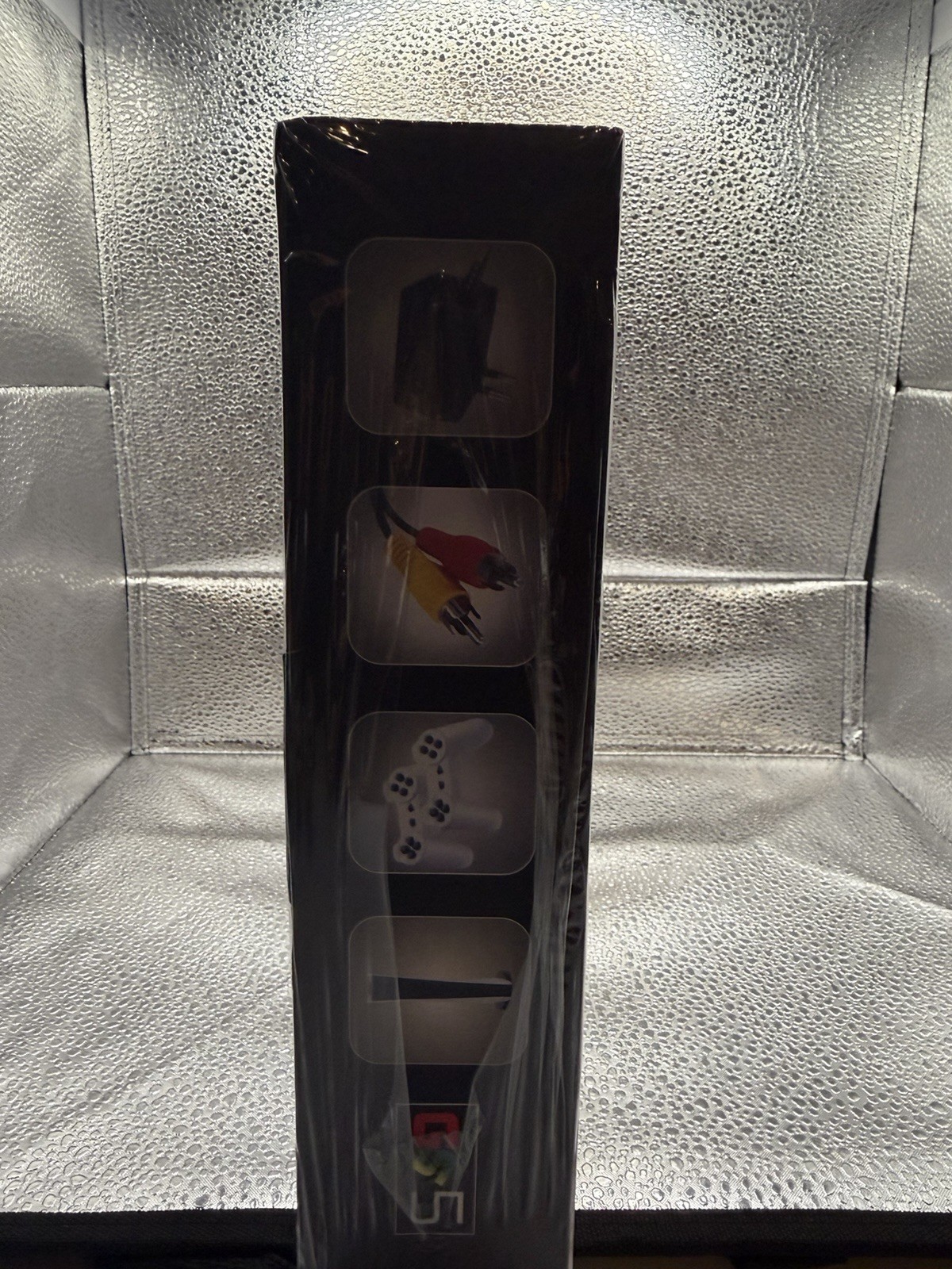 GS5 GameStation 5 Mini Home Console 2 Controllers Composite RCA AV White/Black