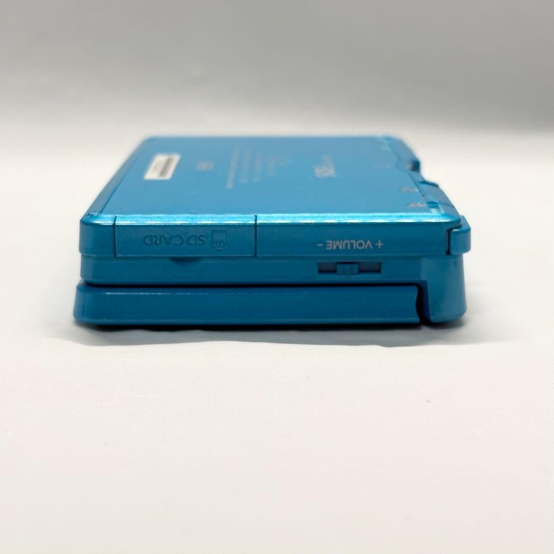 LCD in excellent condition Nintendo 3DS Light Blue genuine charger confirmed to
