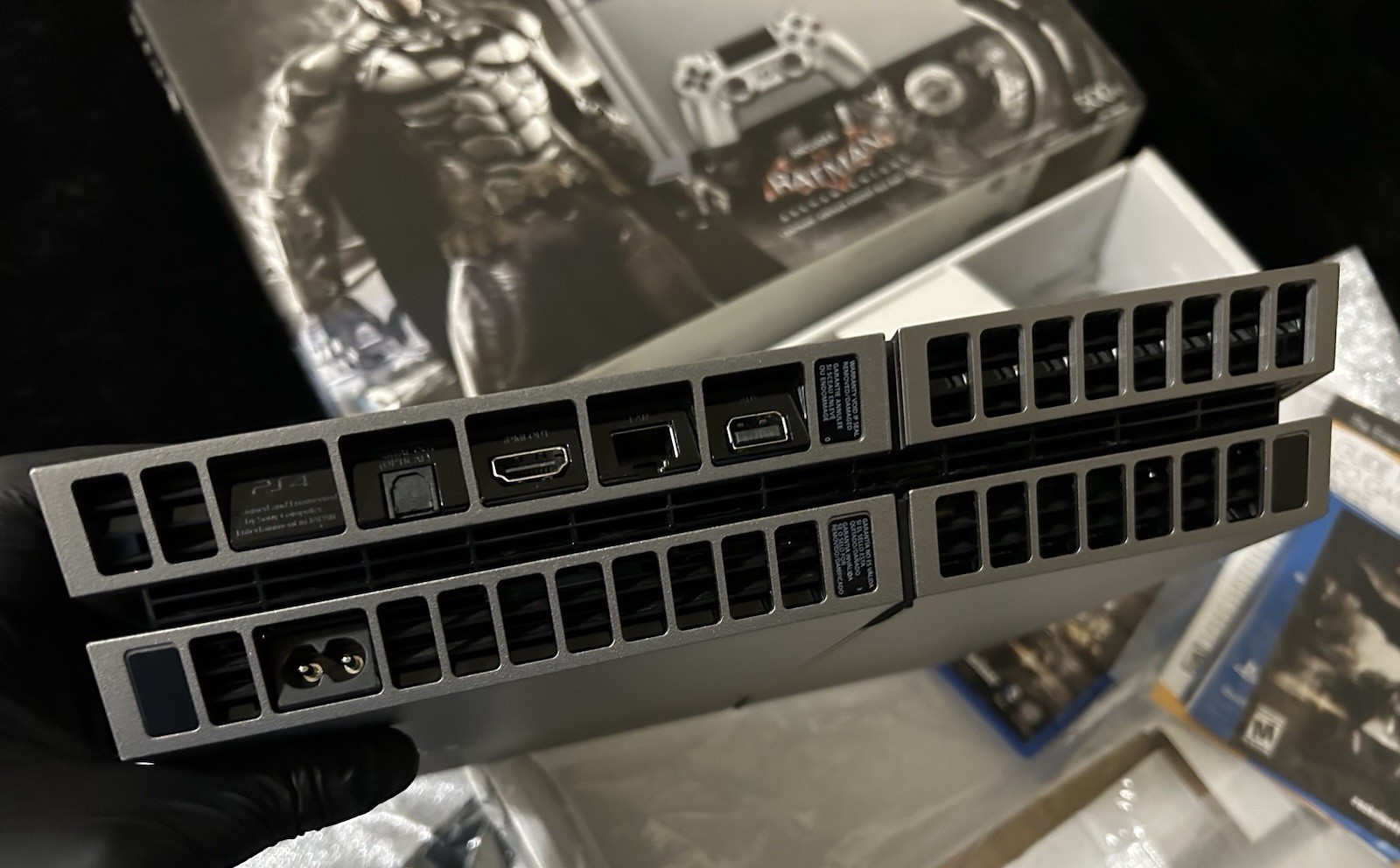ULTRA RARE SONY PS4 BATMAN ARKHAM KNIGHT LIMITED EDITION STORE KIOSK CONSOLE SET
