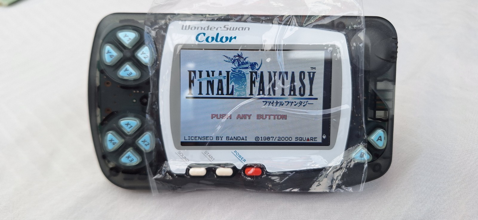Bandai WonderSwan Color. Modded Backlit IPS LCD Screen, New Lens, New Speaker!