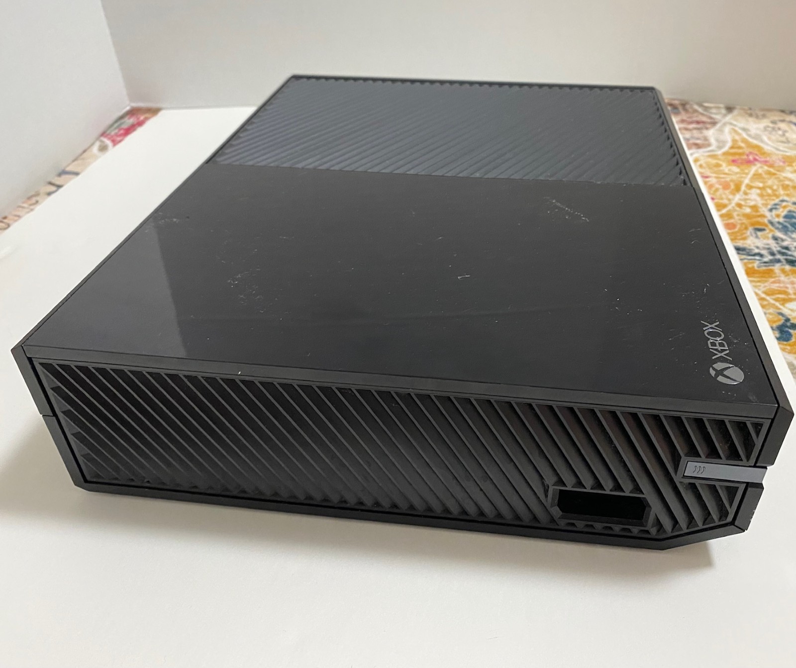 Microsoft Xbox One 1540 500GB Console – Tested/Works – No Power Cord/Controllers