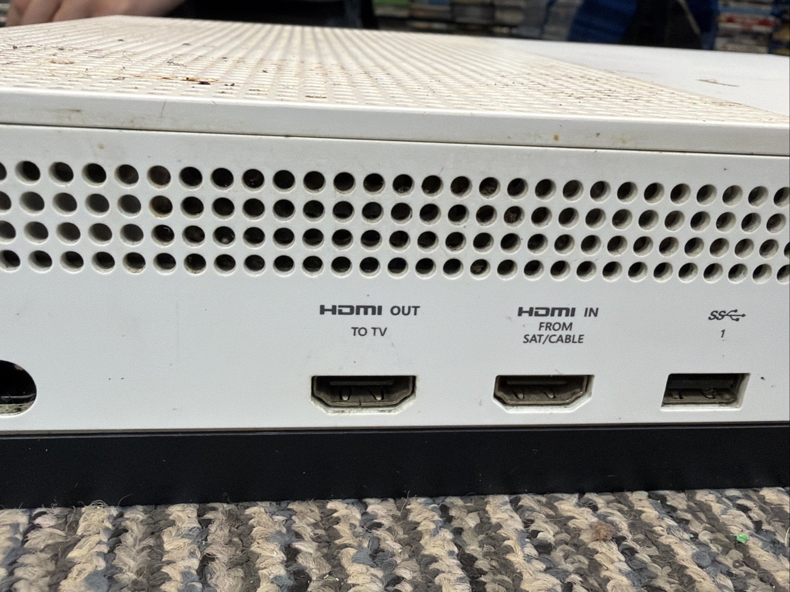 Microsoft Xbox One S 1681 White System Console Only For Parts or Repair