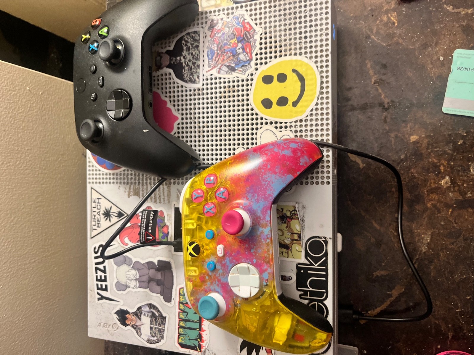 Xbox One X 1tb Robot White Special Edition