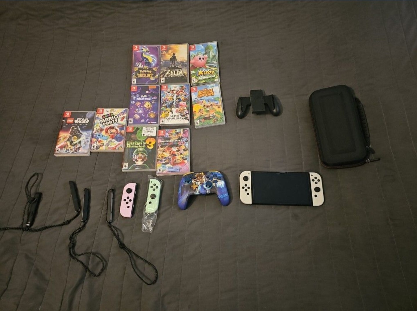 Nintendo Switch OLED/ 4 Joycons/1 Controller/10 Games/ Case/SD Card/Screen Prote