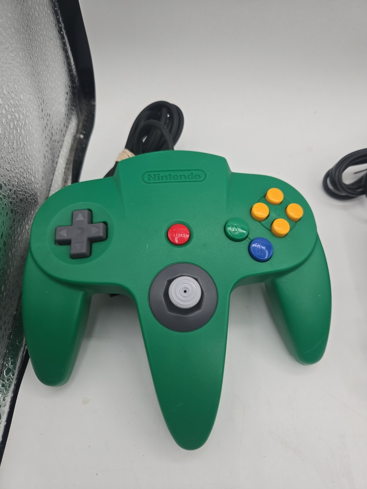 Nintendo 64 N64 System Console Bundle Controllers Cords & Jumper Pack Games Wow
