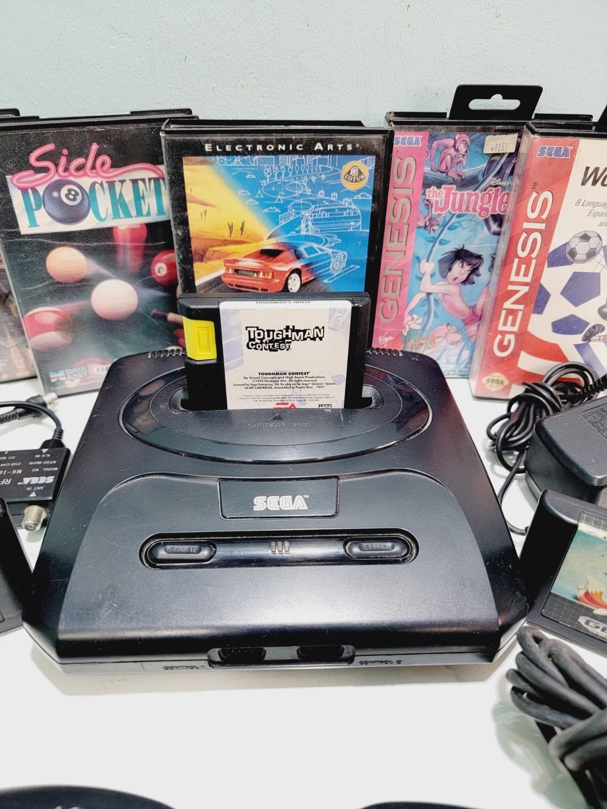 Sega Genesis Console Bundle With 2 Controllers and 15 Games