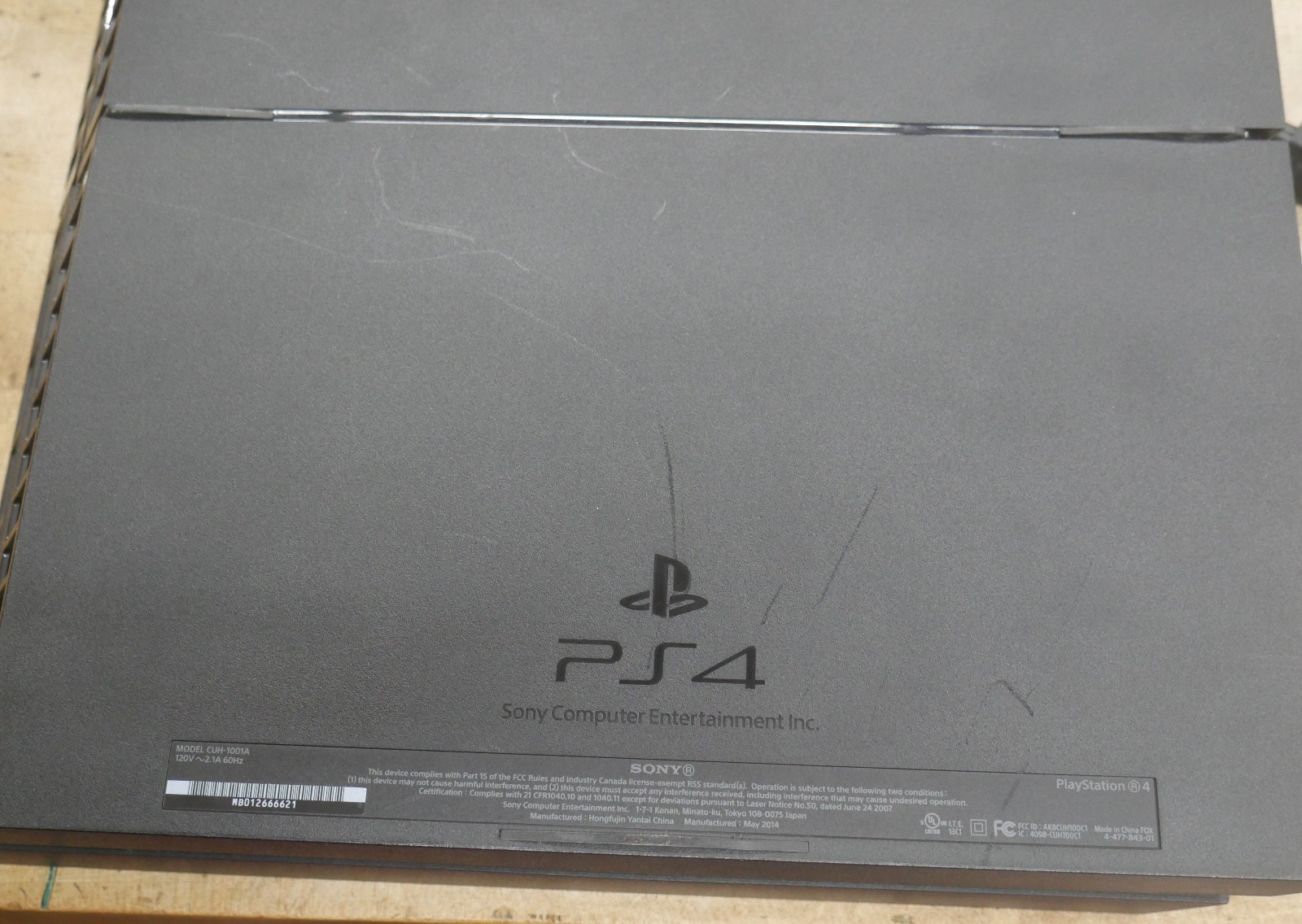 Sony PS4 Console CUH-1115A For Parts Repair READ