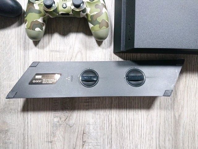 Sony PlayStation 4 CUH-1215A Gaming Bundle 15 Games 2 Camo Controllers Cords W@W