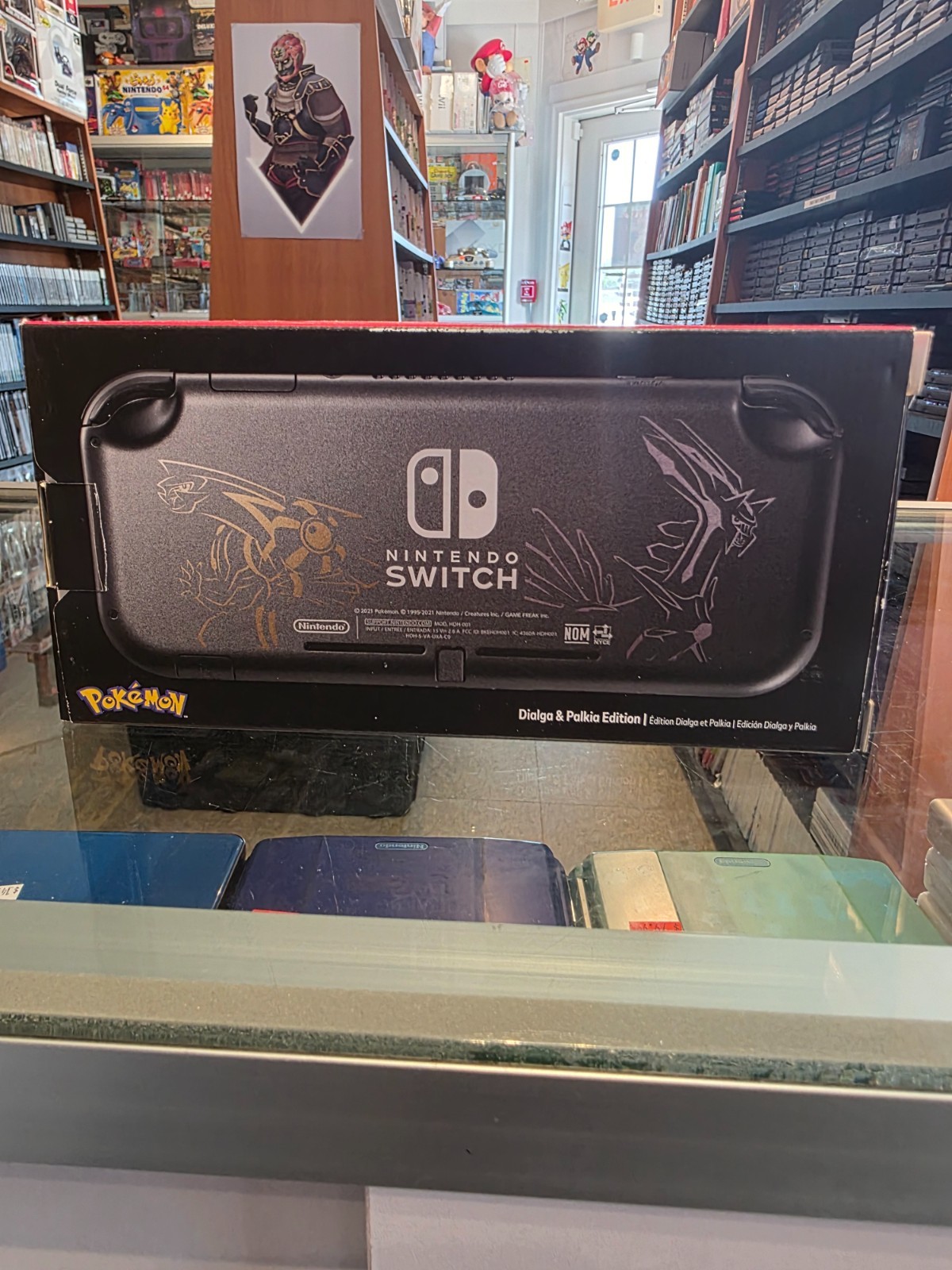 Nintendo Switch Lite: Dialga & Palkia Edition 32GB – HDH SVAZAA USZ
