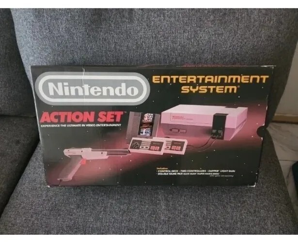 Nintendo NES Action Set Video Game System With BOX INSERTS Styrofoam Authentic