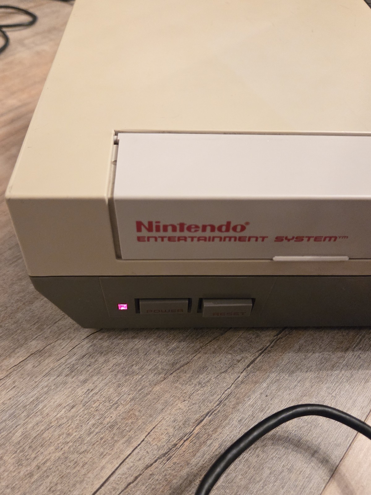 Nintendo NES Control Deck Console In Box (READ DESCRIPTION)