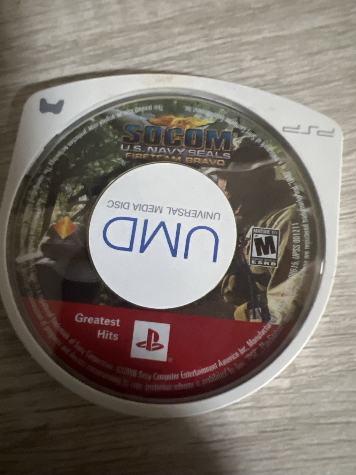 psp with battery and sd card , socom game, no power cord
