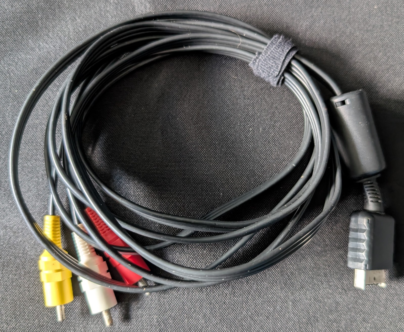 Sony PS2 Slim SCPH-75001 Console Controller Power/AV Cables Bundle Battlefront 2