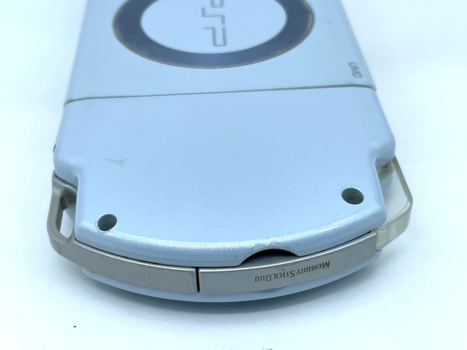 SONY PSP-2000 Console Felicia Blue Charger & New Battery & Memory Stick Tested