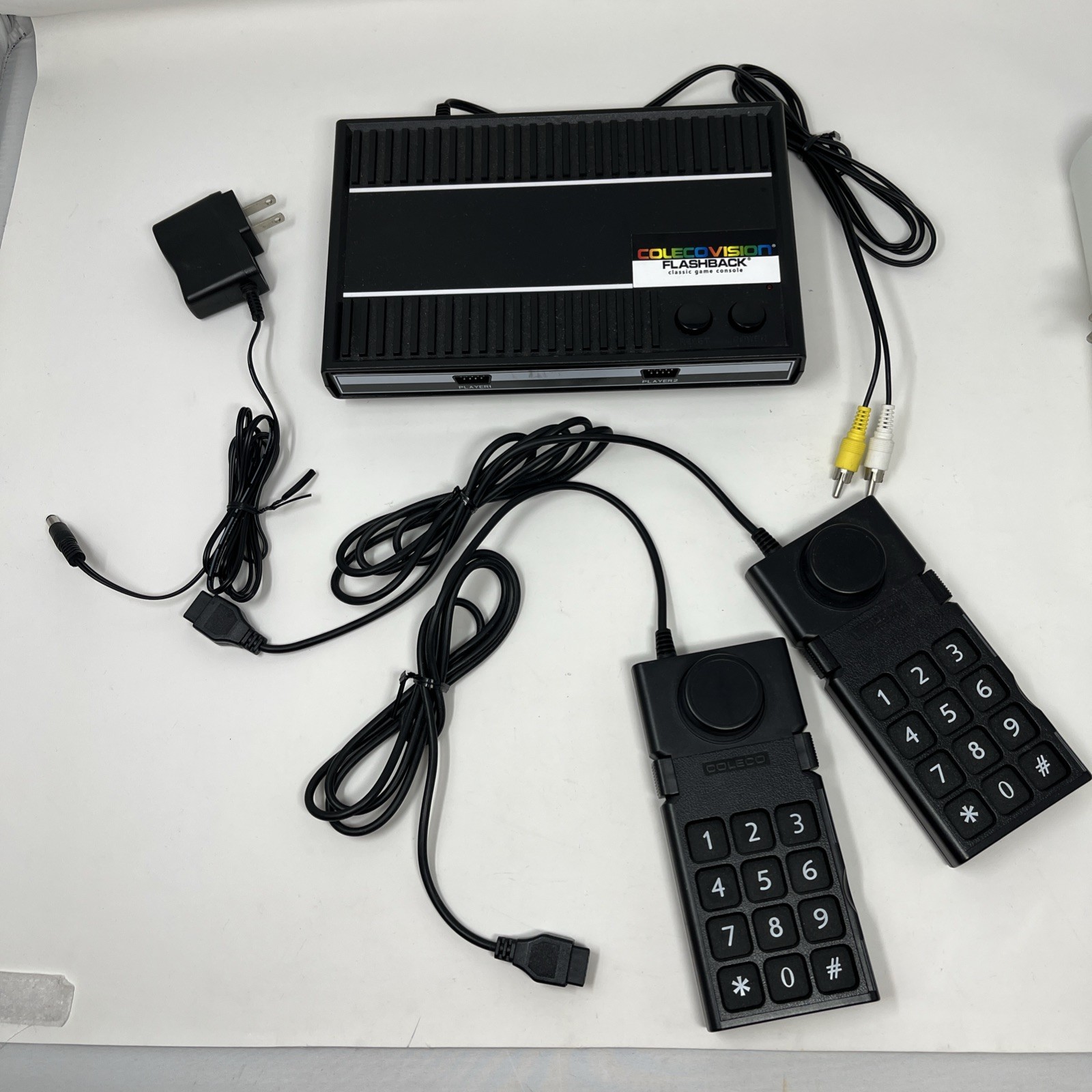 2014 AtGames Coleco Vision Flashback Classic Game Console 60 Built-in Games
