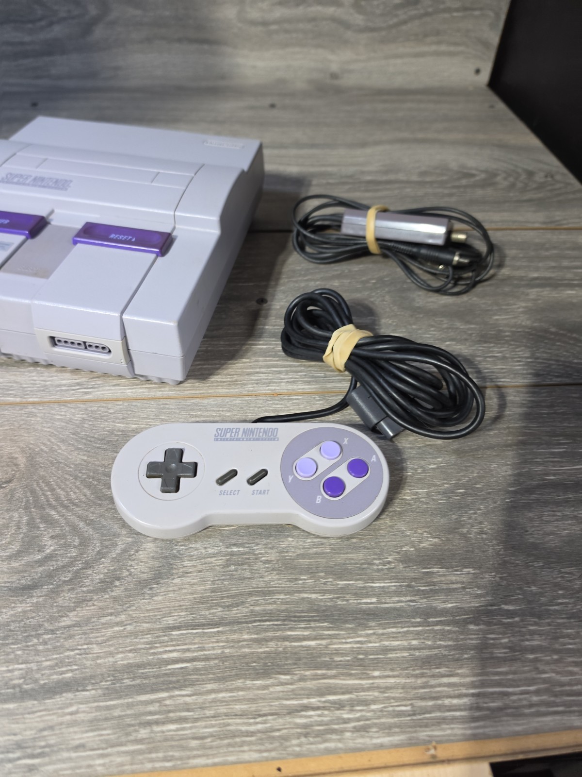 Super Nintendo Entertainment System Orig SNES Console SNS-001 W Control & Cords