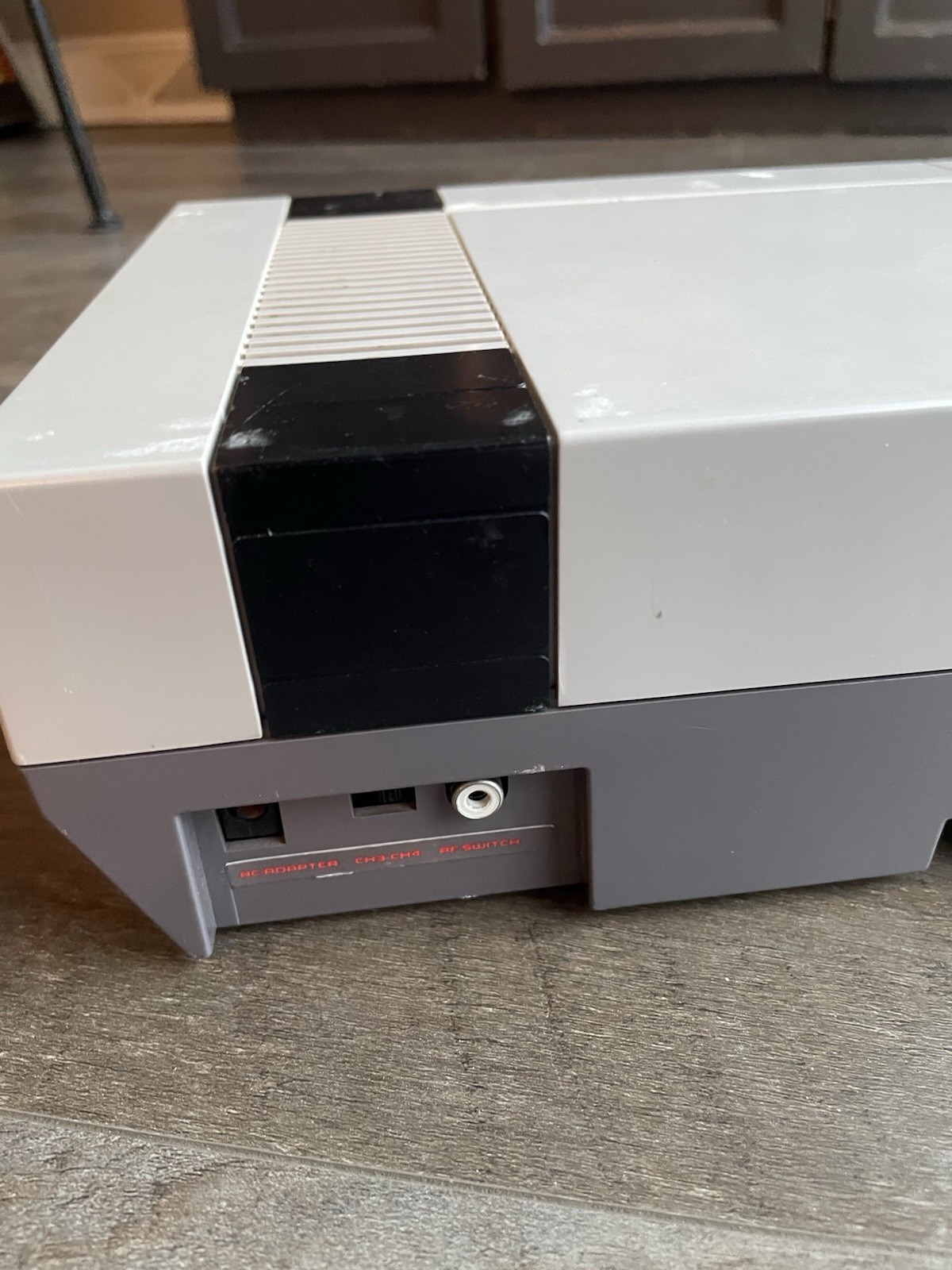 Nintendo NES Console NES-001 Original System For Parts Repair, OEM Cords Zapper