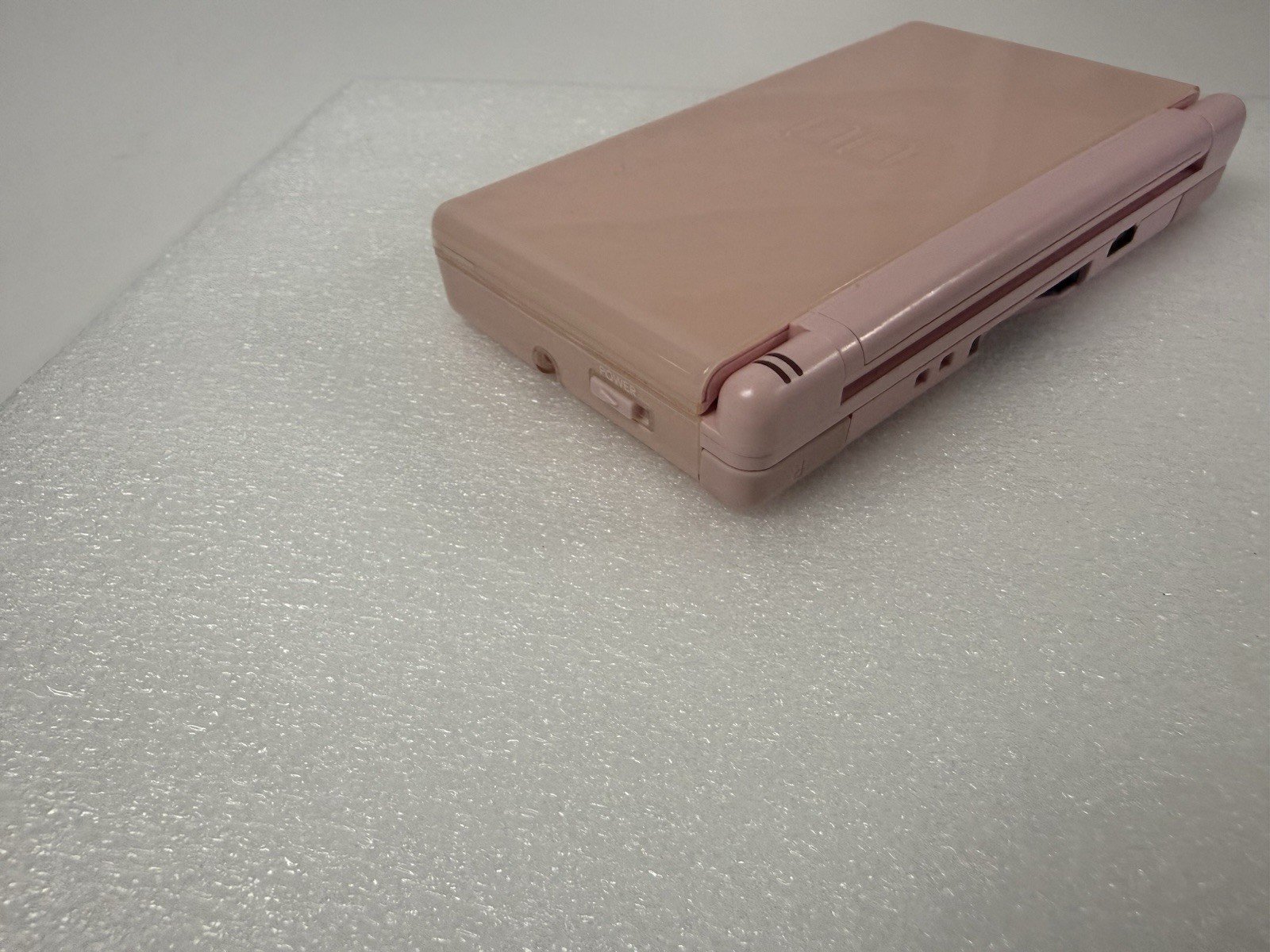 Nintendo DS Lite Console USG-001 w/charger – Coral Pink – GBA GOOD CLEAN TESTED