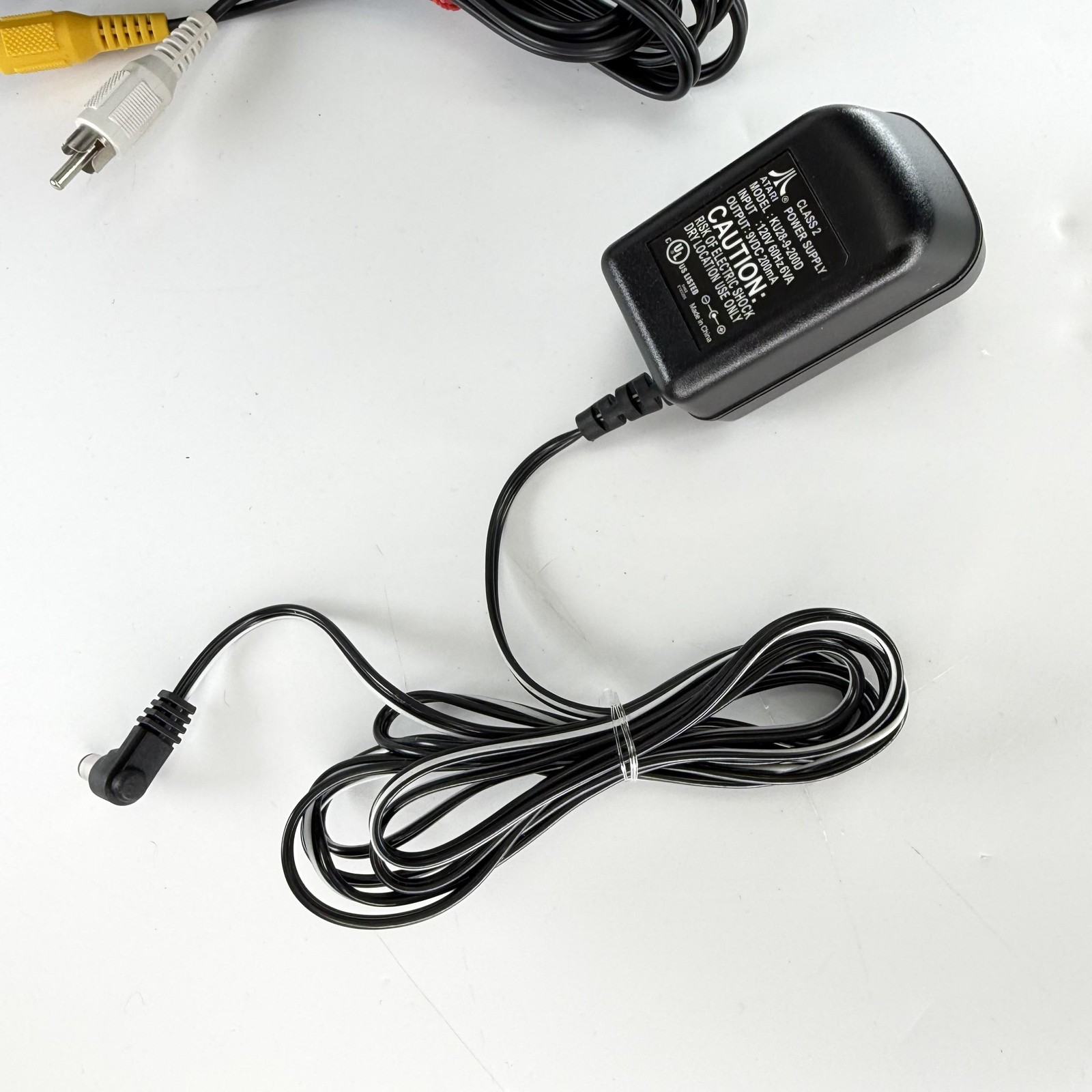 Atari Flashback 2 Classic Game Console System AV RCA Cables AC Adapter Set