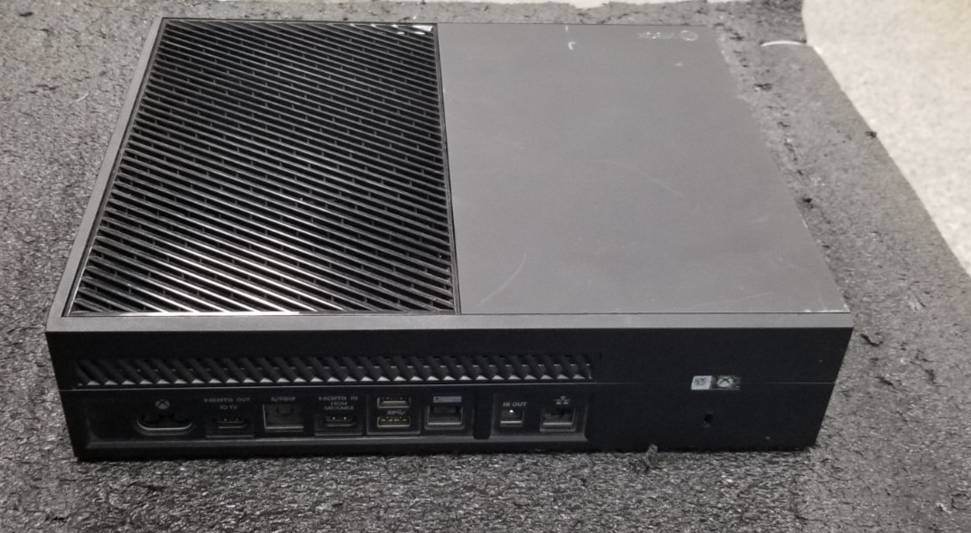 Microsoft Black Xbox One : 1540 : 500GB : Tested & Works