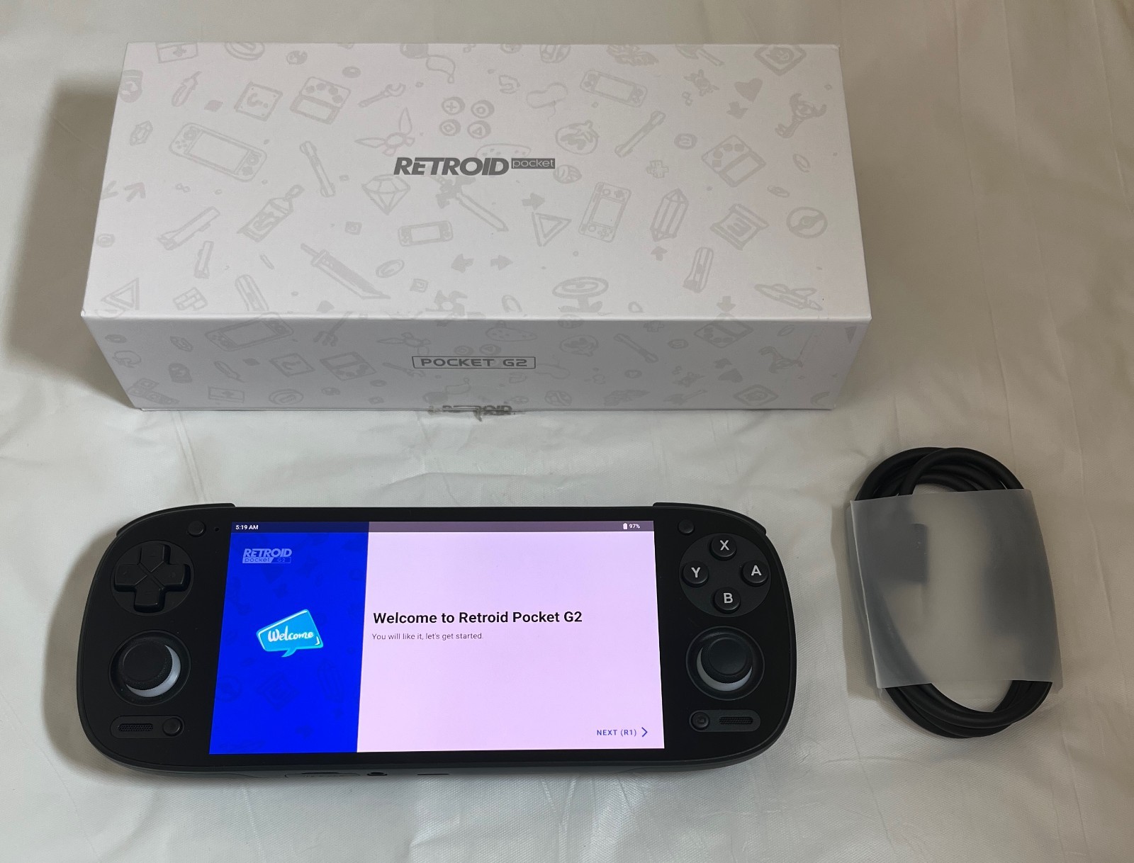 RETROID Pocket G2 Handheld +128GB SD Retro IN HAND US SELLER RETAIL BOX AMOLED