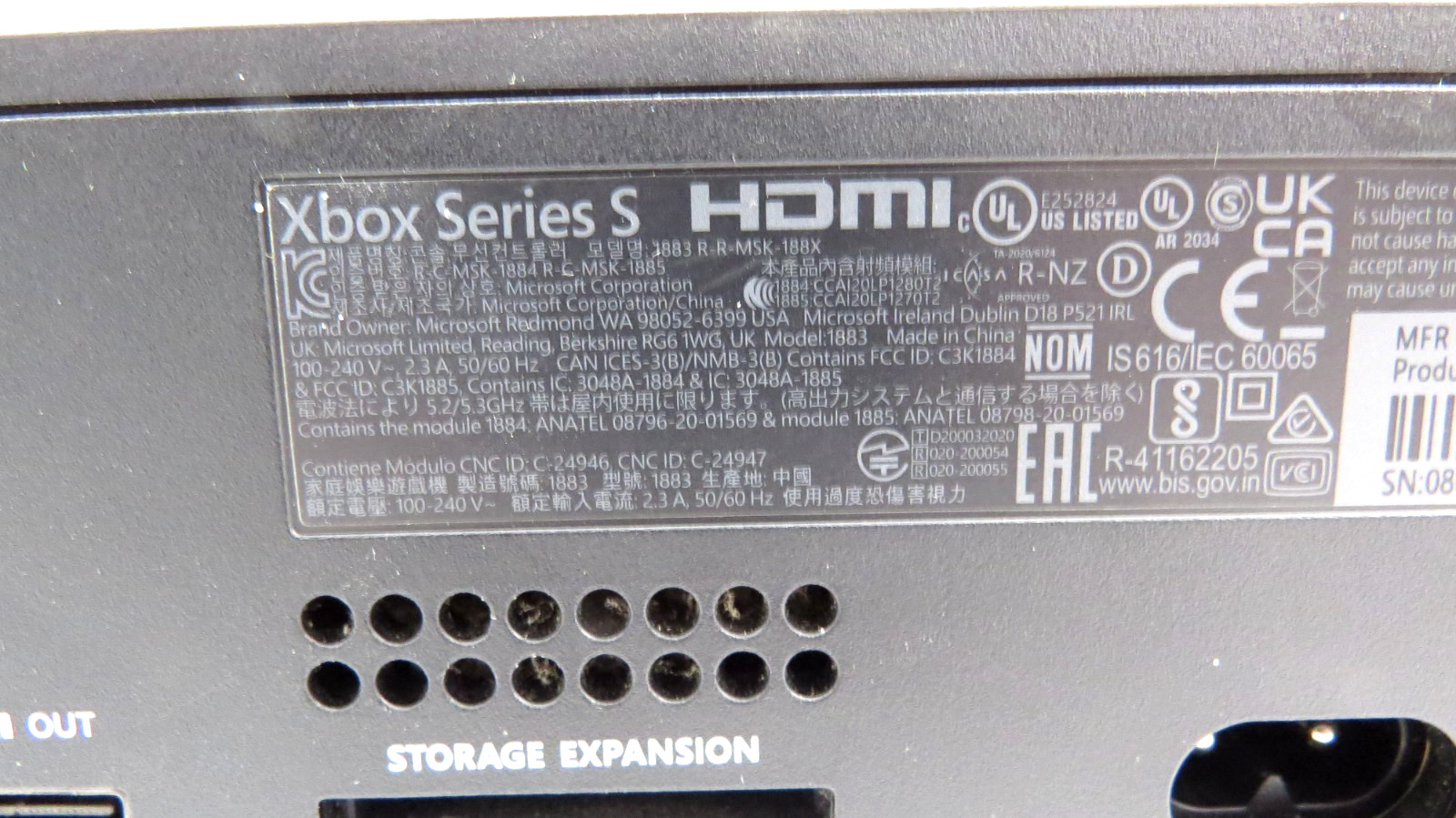 Microsoft Xbox Series S 1 TB Black All Digital Game Console 1883 W/Controller