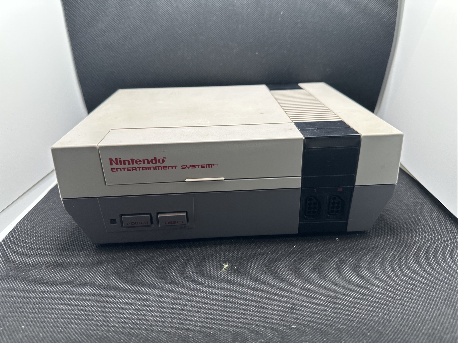 Nintendo Entertainment System 512MB NES Classic Edition Console – White/Gray