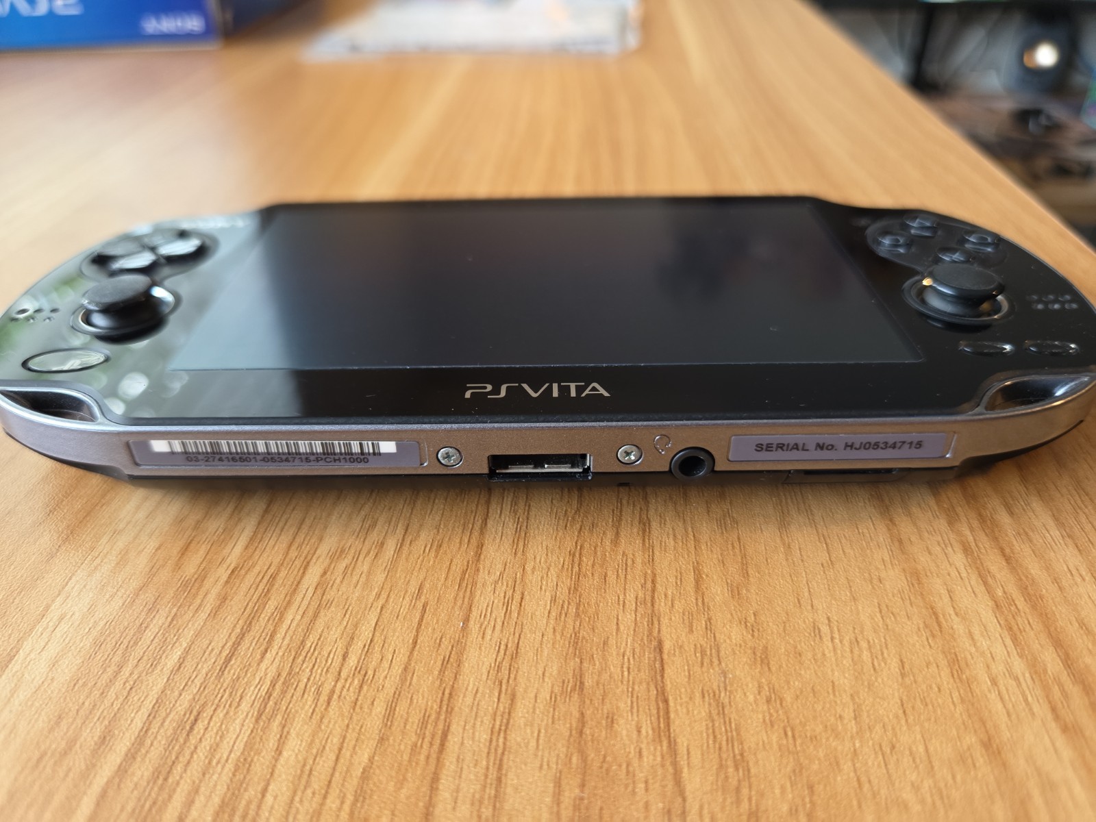 Sony Ps Vita PCH-1000 black Crystal Model Console & Charger CIB TESTED