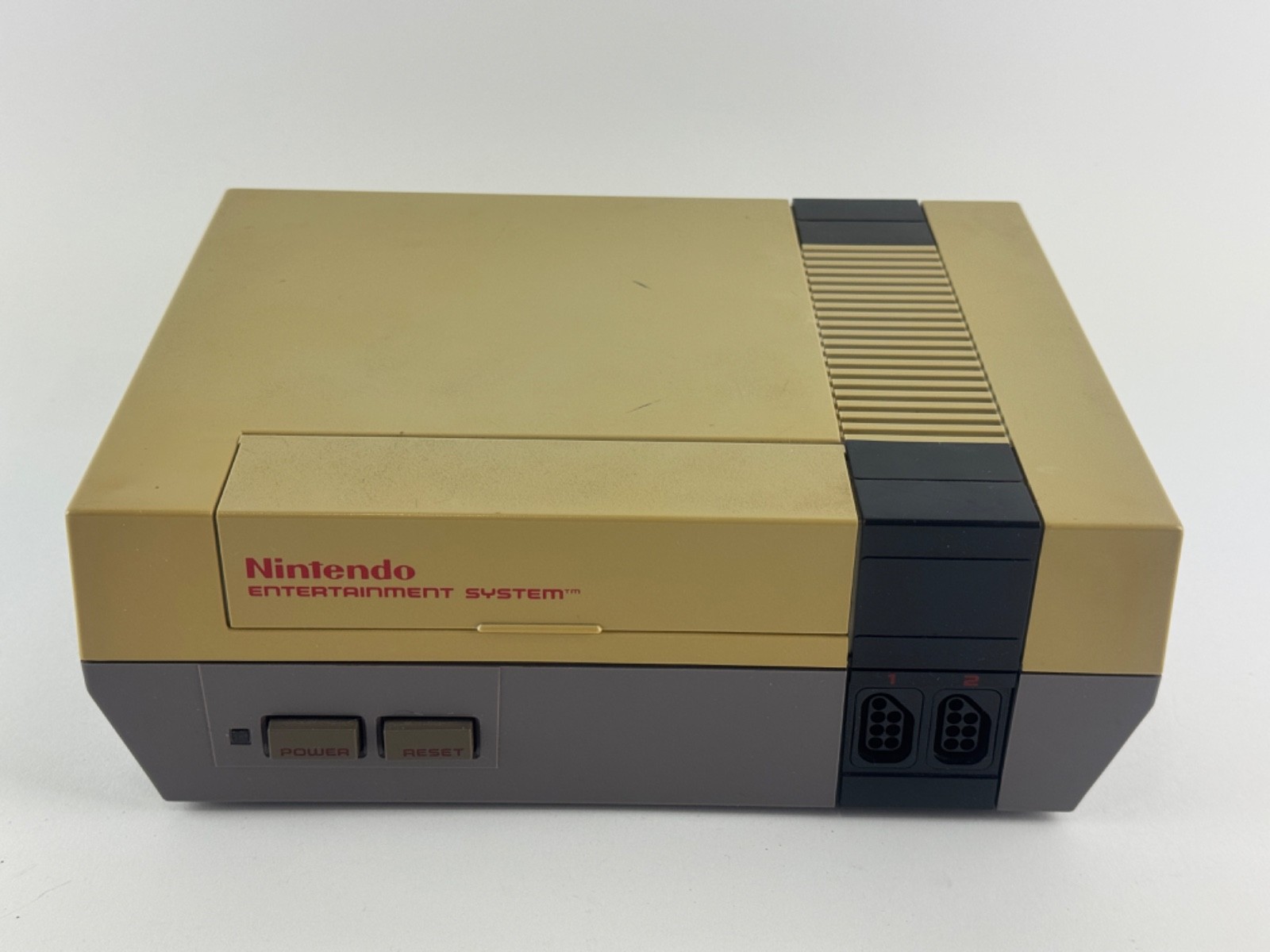 NES Nintendo Entertainment System Console Bundle w/ Zapper & Extras NES-001