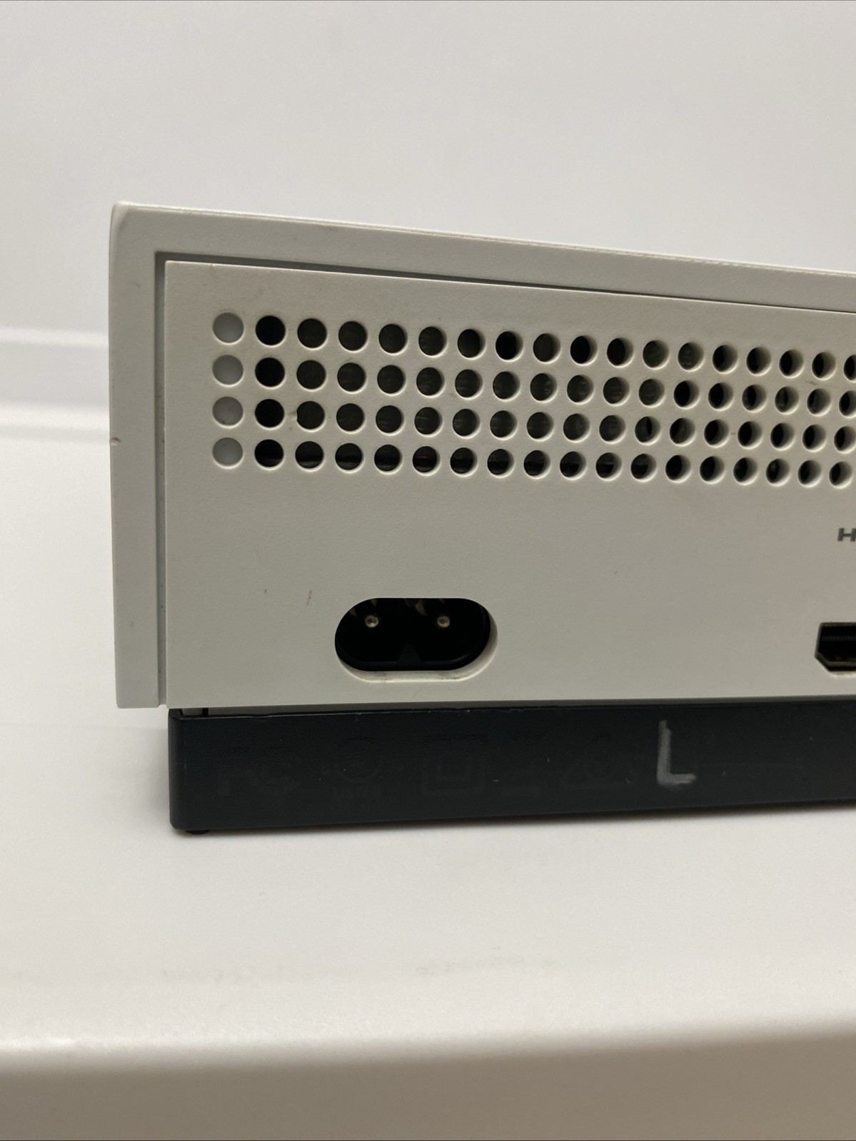 Microsoft Xbox One S 500GB Console UGC Premium Refurbished Gaming System